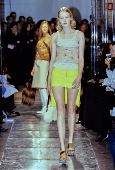 Look 11